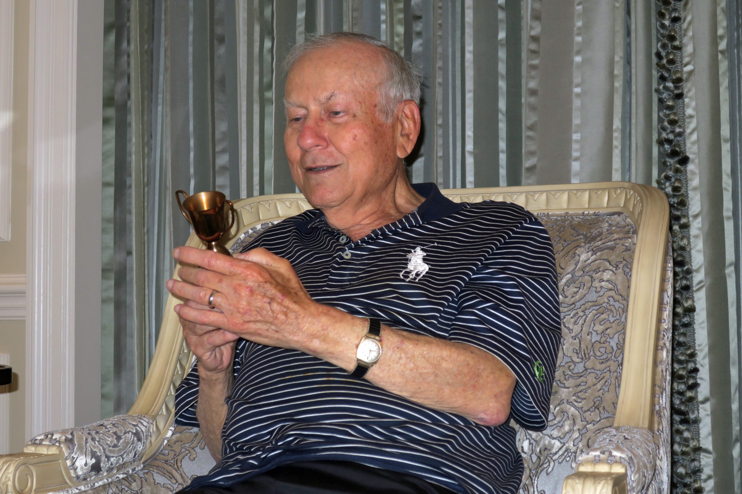 2017_Oct_28_Harry-Katz_1949_SS-Wilson_sports-trophy